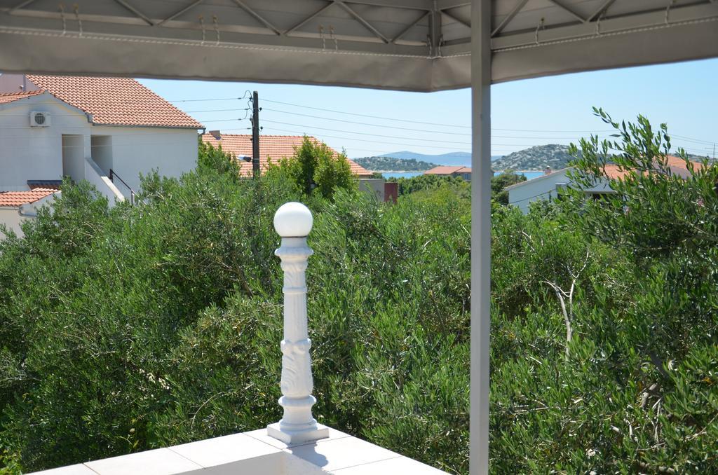 Apartments Milena Vodice Zimmer foto